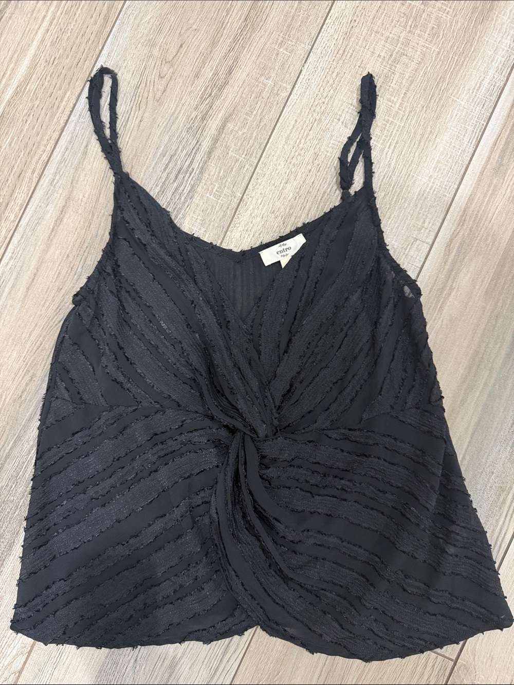 entro Black Twist-Front Textured Camisole